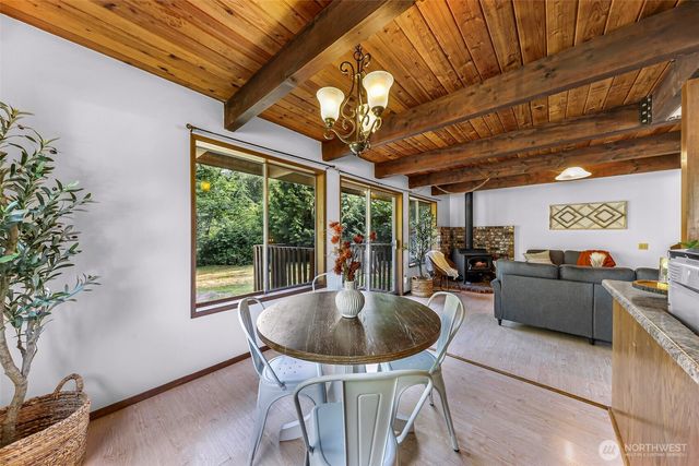 1131 Deep Valley Drive, Maple Falls, WA 98266