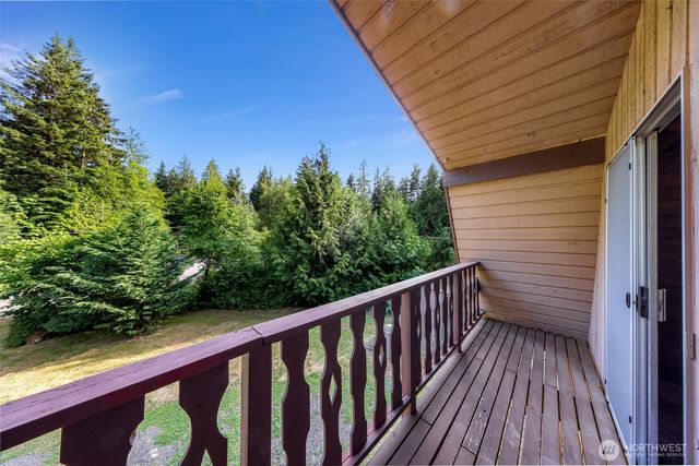 1131 Deep Valley Drive, Maple Falls, WA 98266