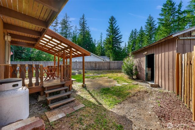 1131 Deep Valley Drive, Maple Falls, WA 98266