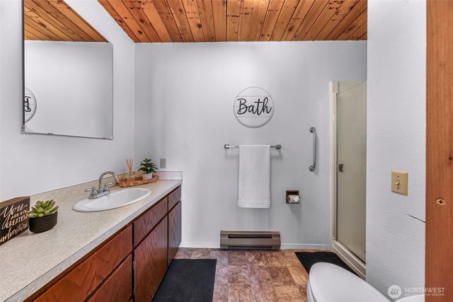 1131 Deep Valley Drive, Maple Falls, WA 98266