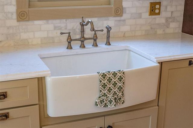 722 S Main Street, Independence, MO 64050