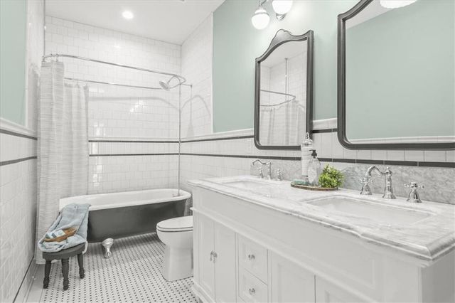 722 S Main Street, Independence, MO 64050