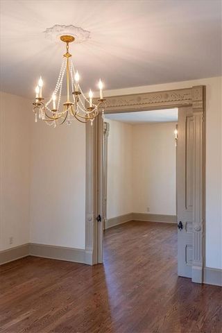 722 S Main Street, Independence, MO 64050