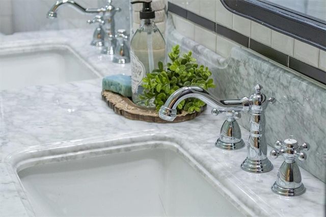 722 S Main Street, Independence, MO 64050