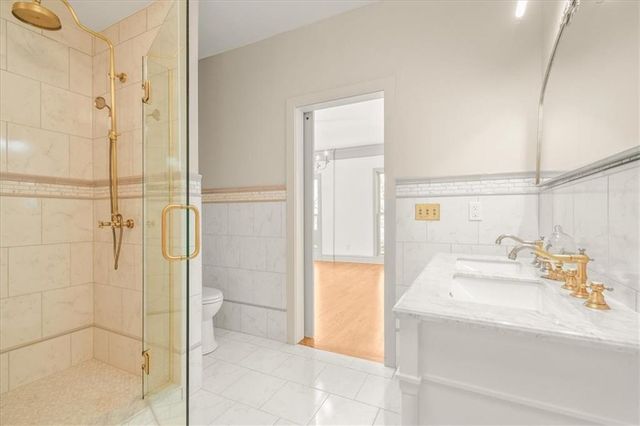 722 S Main Street, Independence, MO 64050