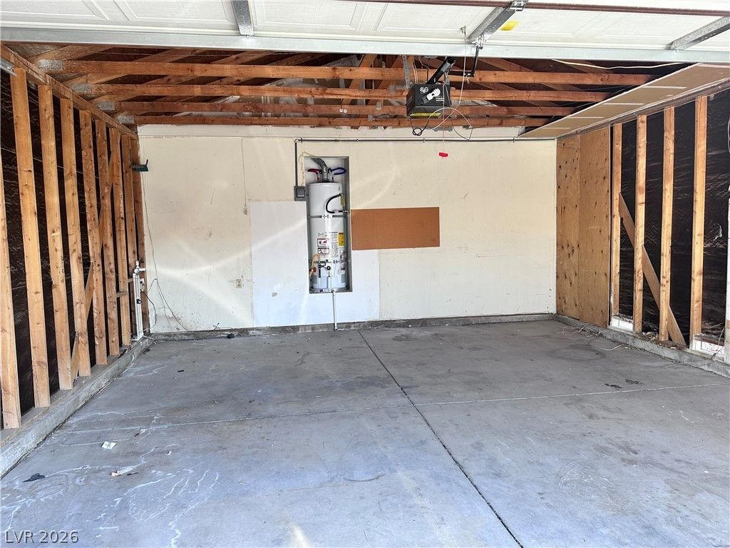Image 13 of property listing at 6641 Fredonia Drive, Las Vegas, NV 89108