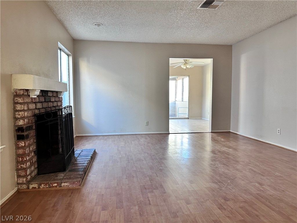 Image 2 of property listing at 6641 Fredonia Drive, Las Vegas, NV 89108