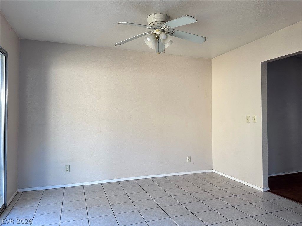 Image 5 of property listing at 6641 Fredonia Drive, Las Vegas, NV 89108