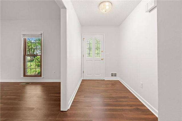 1320 Willow Tree Drive, Woodstock, GA 30188
