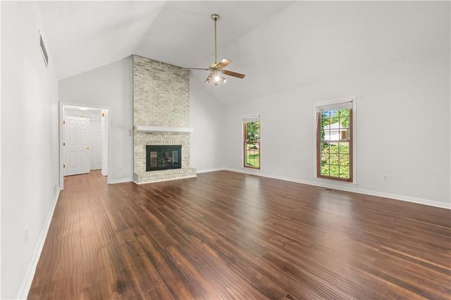 1320 Willow Tree Drive, Woodstock, GA 30188