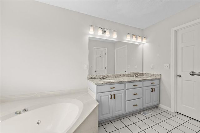 1320 Willow Tree Drive, Woodstock, GA 30188