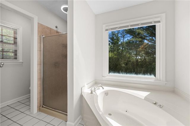 1320 Willow Tree Drive, Woodstock, GA 30188