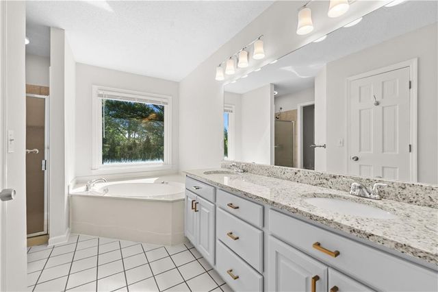 1320 Willow Tree Drive, Woodstock, GA 30188