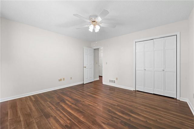 1320 Willow Tree Drive, Woodstock, GA 30188