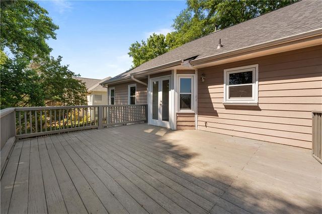 1320 Willow Tree Drive, Woodstock, GA 30188