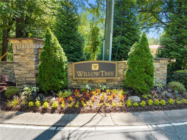 1320 Willow Tree Drive, Woodstock, GA 30188