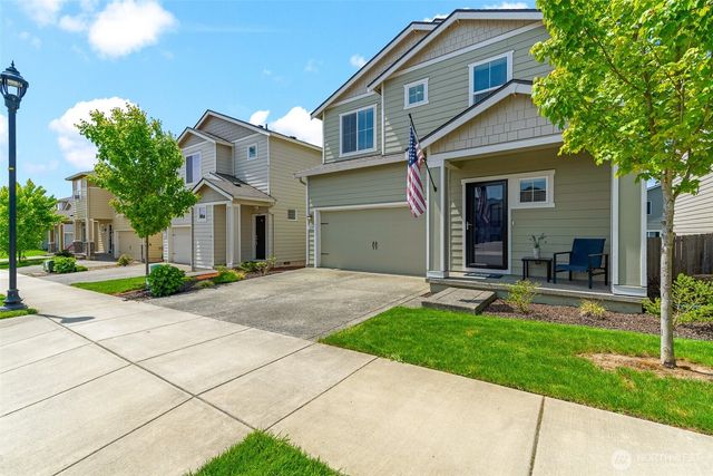 1228 W 16TH Avenue, La Center, WA 98629
