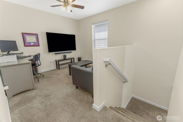1228 W 16TH Avenue, La Center, WA 98629