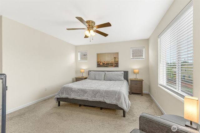 1228 W 16TH Avenue, La Center, WA 98629