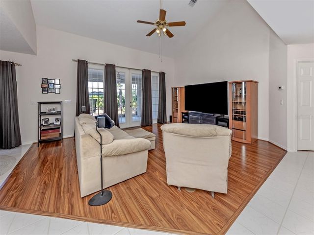 897 COLONIAL ROAD, Venice, FL 34293