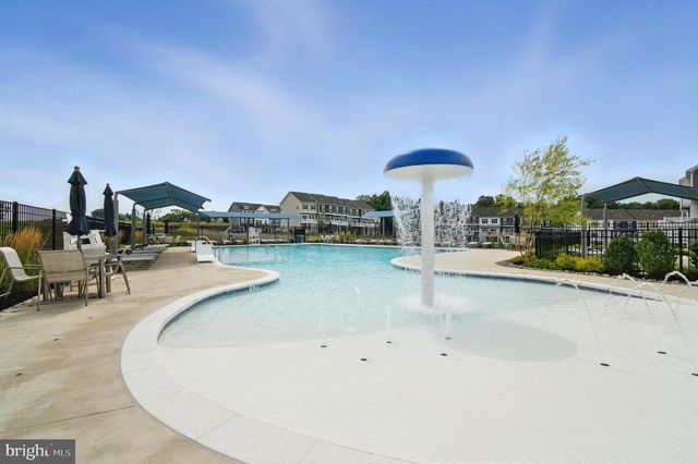 5051 SILVER OAK DR, Rosedale, MD 21237