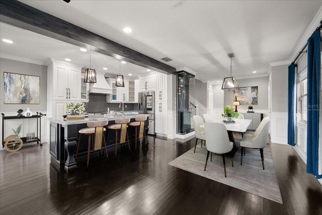 1123 SHIPWATCH CIRCLE, Tampa, FL 33602