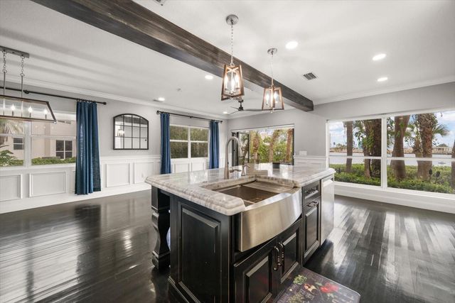 1123 SHIPWATCH CIRCLE, Tampa, FL 33602