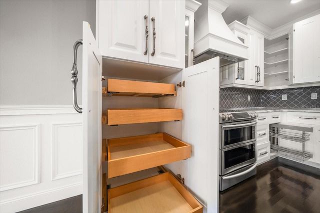 1123 SHIPWATCH CIRCLE, Tampa, FL 33602