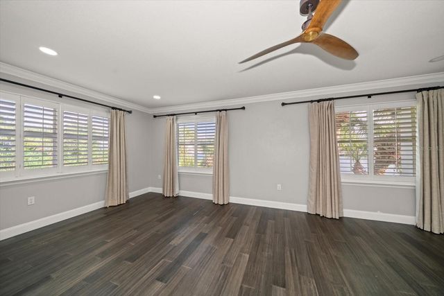 1123 SHIPWATCH CIRCLE, Tampa, FL 33602