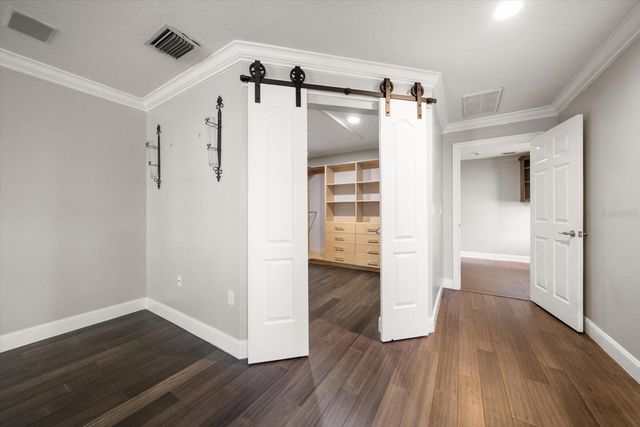 1123 SHIPWATCH CIRCLE, Tampa, FL 33602