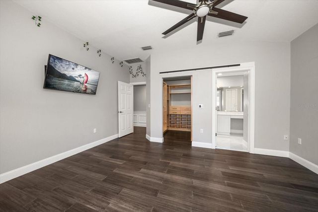 1123 SHIPWATCH CIRCLE, Tampa, FL 33602