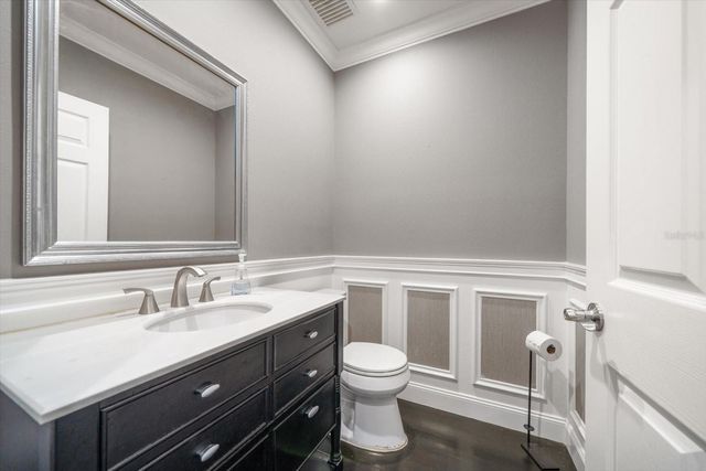 1123 SHIPWATCH CIRCLE, Tampa, FL 33602