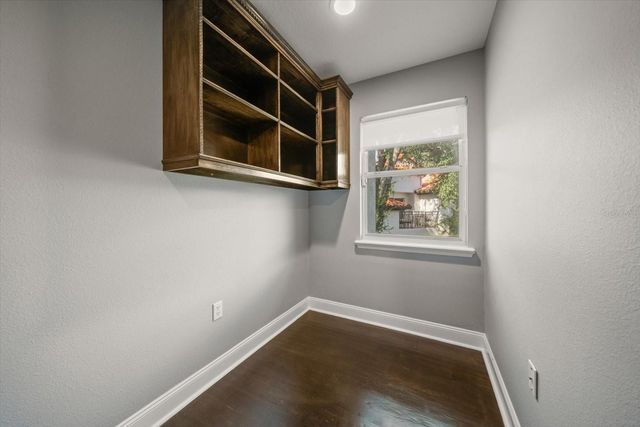 1123 SHIPWATCH CIRCLE, Tampa, FL 33602