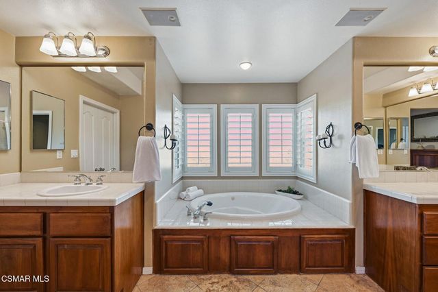 490 Peter Place, Simi Valley, CA 93065