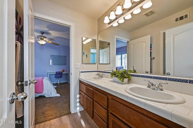 490 Peter Place, Simi Valley, CA 93065