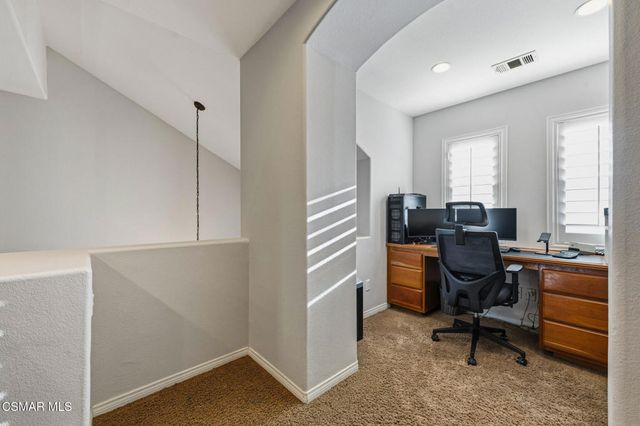 490 Peter Place, Simi Valley, CA 93065