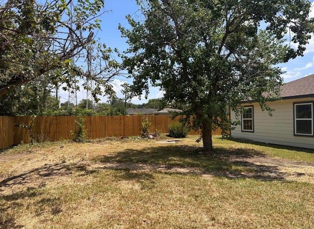 6059 Doulton Drive, Houston, TX 77033