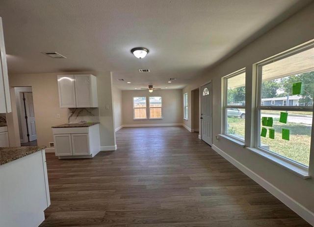 6059 Doulton Drive, Houston, TX 77033