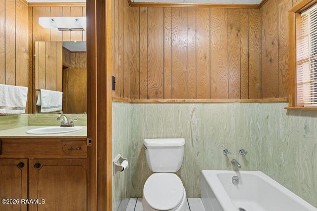 4406 Leonce Theriot Road, New Iberia, LA 70560