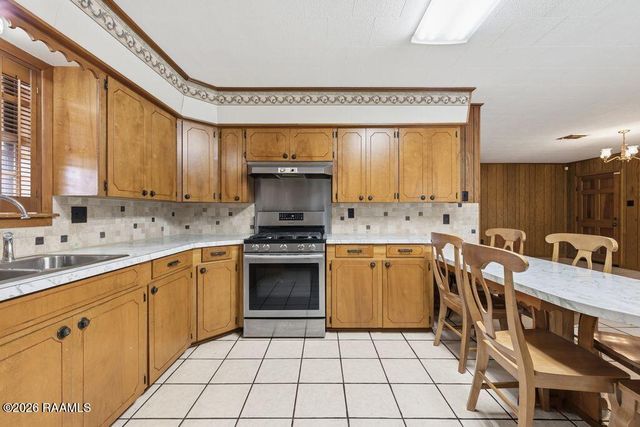 4406 Leonce Theriot Road, New Iberia, LA 70560