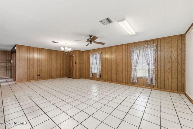 4406 Leonce Theriot Road, New Iberia, LA 70560