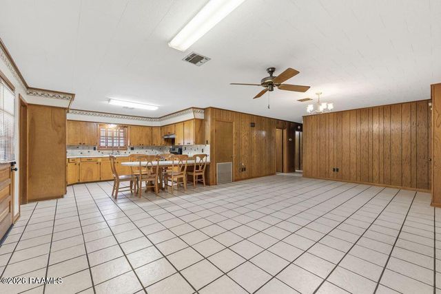 4406 Leonce Theriot Road, New Iberia, LA 70560