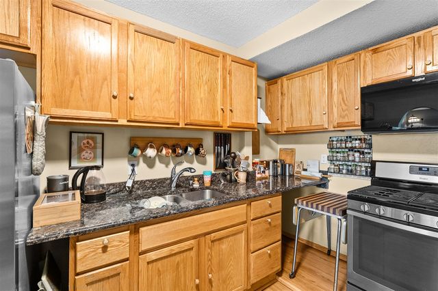 20601 M 140 Highway, South Haven, MI 49090