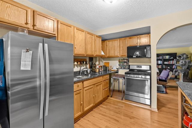 20601 M 140 Highway, South Haven, MI 49090