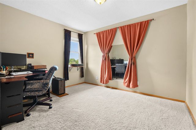 20601 M 140 Highway, South Haven, MI 49090
