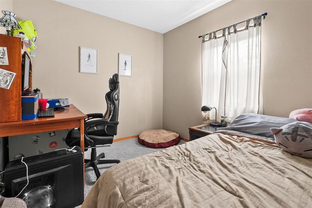 20601 M 140 Highway, South Haven, MI 49090
