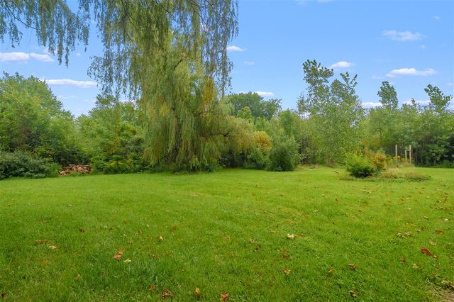 20601 M 140 Highway, South Haven, MI 49090
