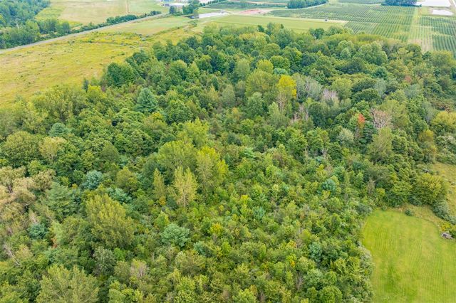 20601 M 140 Highway, South Haven, MI 49090