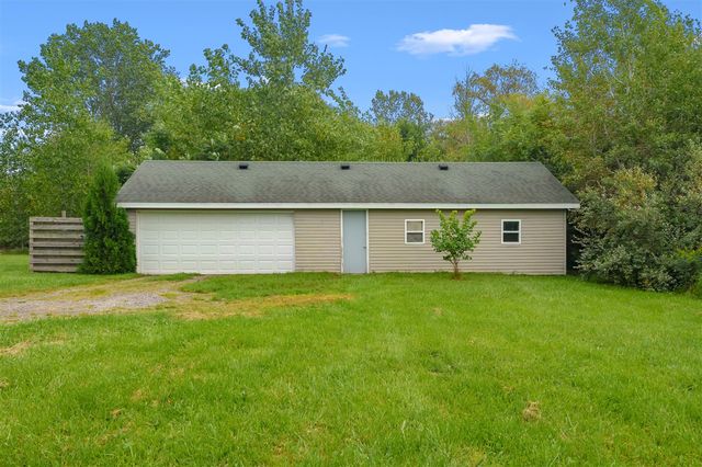20601 M 140 Highway, South Haven, MI 49090