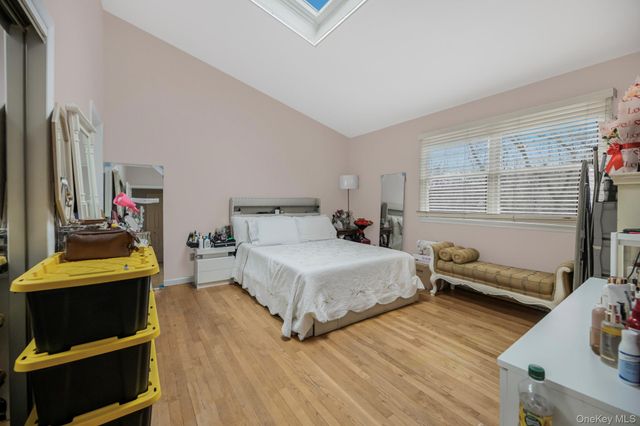 40 Roanoke Avenue, Rye Brook, NY 10573